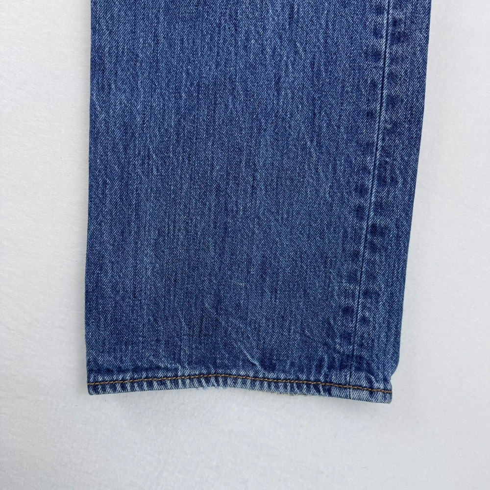 Levis 501 Original Fit Mens Blue Denim Straight Leg Button Fly Jeans W40 L30 - Picture 6 of 12